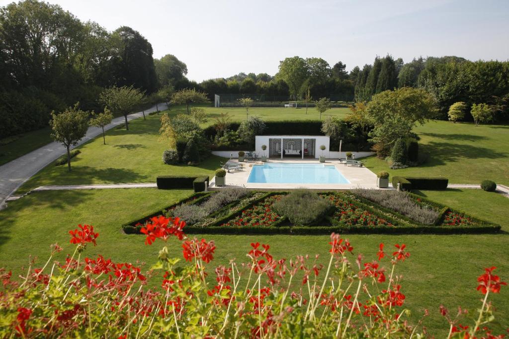 Manoir De Benerville Bed & Breakfast โดวีลล์ ภายนอก รูปภาพ